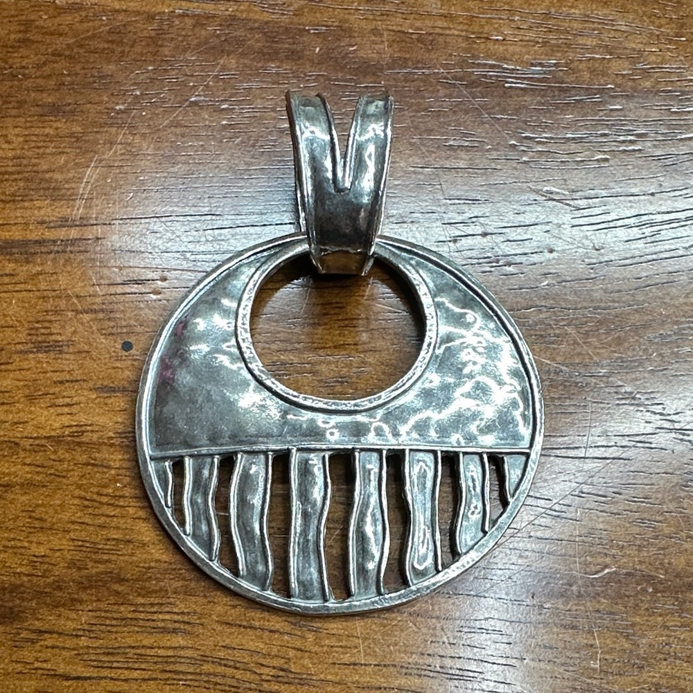 Silpada Hammered 925 Silver Pendant Necklace